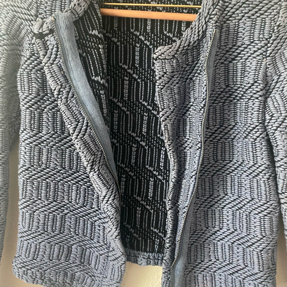 Loft Women’s Asymetric ZipUp Long Sleeve Sweater Jacket in Cobalt Blue Size XSP - Picture 9 of 16